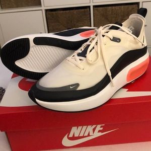 Nike Air Max Dia
